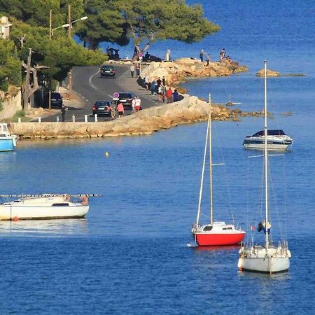 Appartamento Le Dyonisos Et Piscine La Seyne-sur-Mer Esterno foto